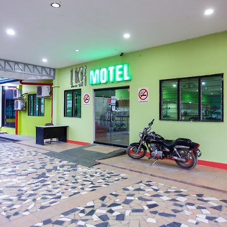 Oyo 89478 Lkh Motel Kota Kinabalu Exterior foto